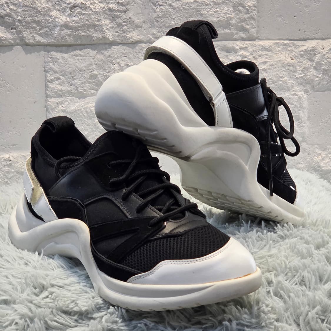 2a-15:SJ SJ 블랙 러너 스니커즈 240mm(실착235) 상품이미지4