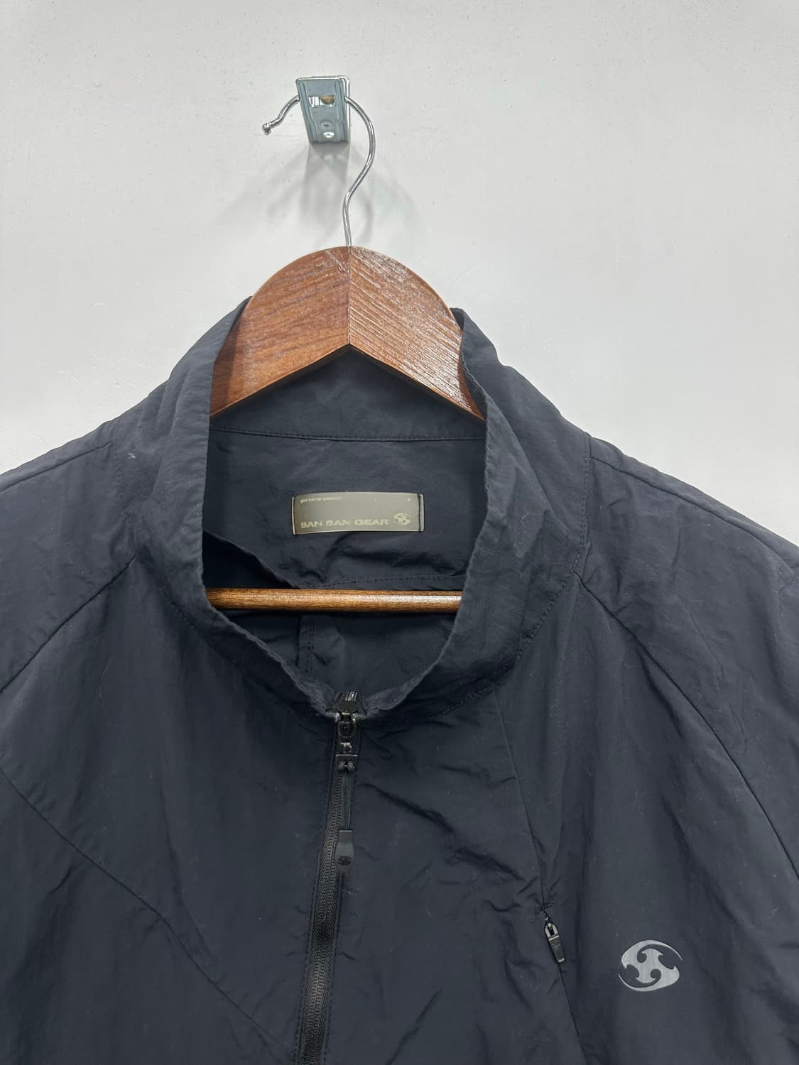 산산기어 블랙 바람막이  상품이미지2