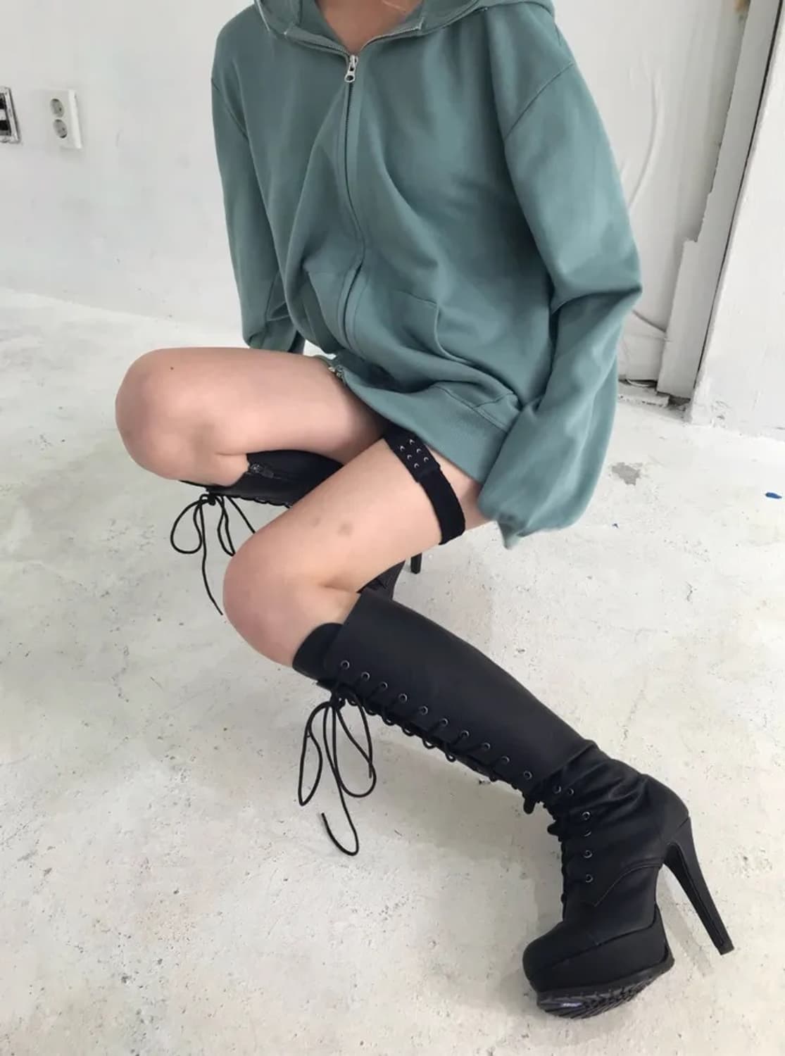 Kyoiii 쿄이 레이스업 힐 롱부츠 상품이미지2