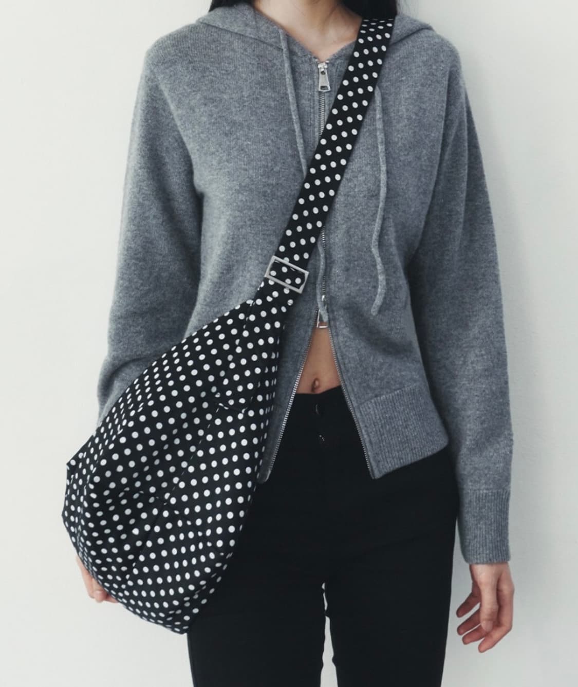 얀시시 필로우 보트백 도트가방 상품이미지6