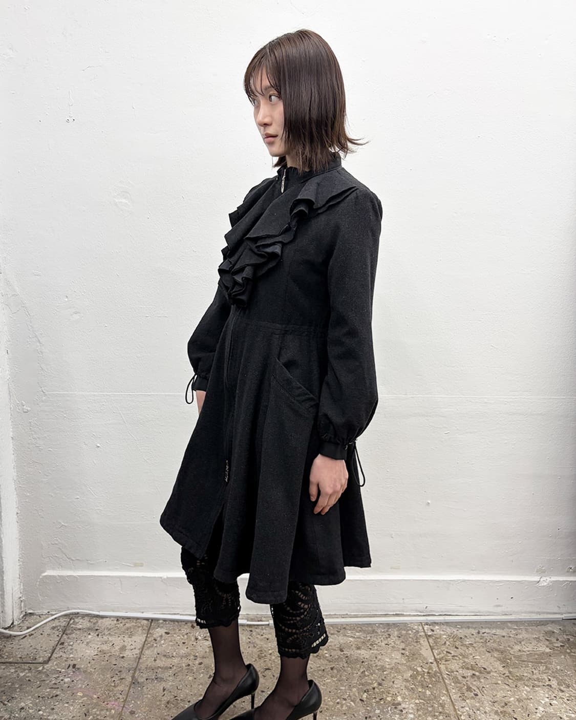 90s 엠포리오 아르마니 프릴 칼라 지퍼 코트 상품이미지3