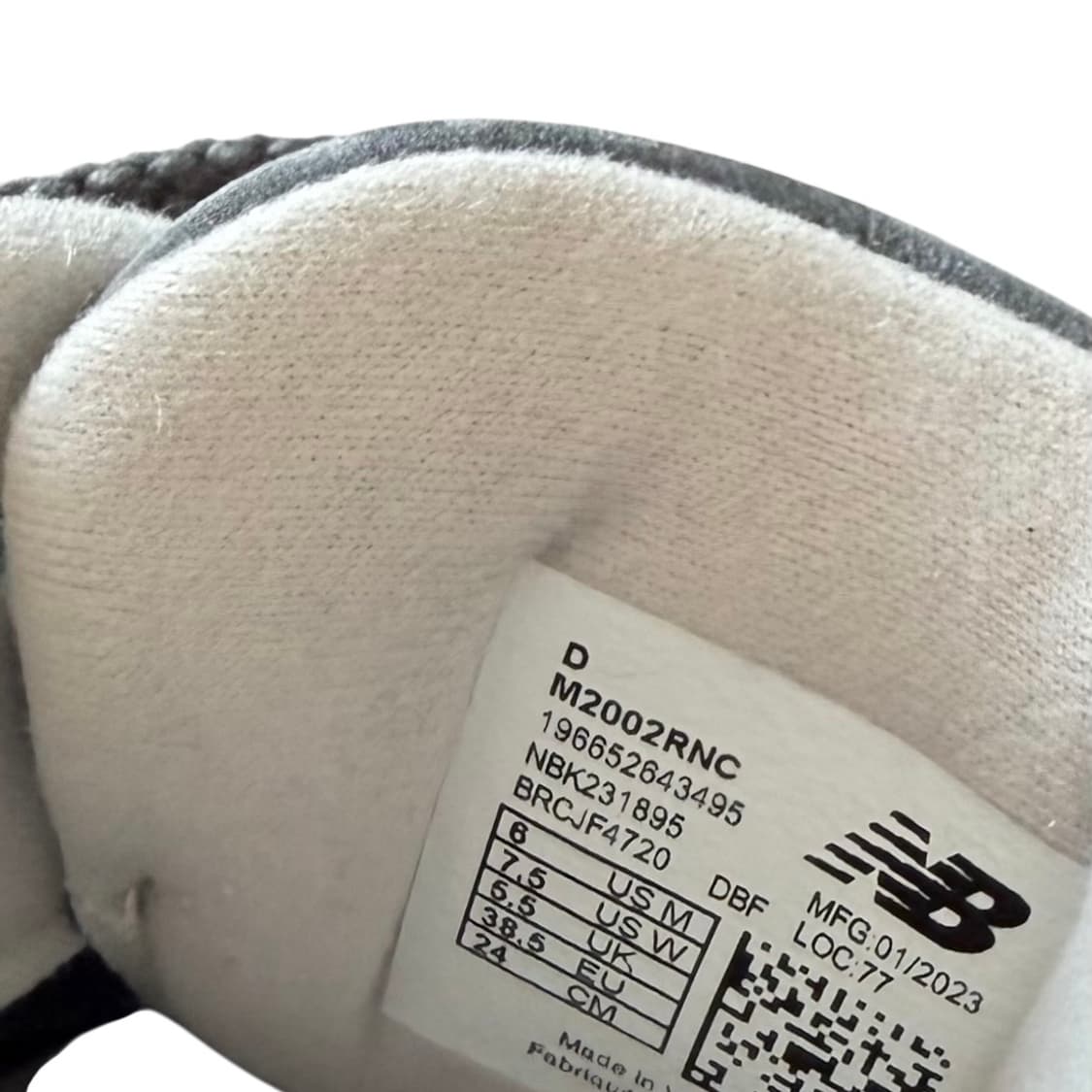 (New Balance) 뉴발란스 2002r 블랙 / 240size 상품이미지5