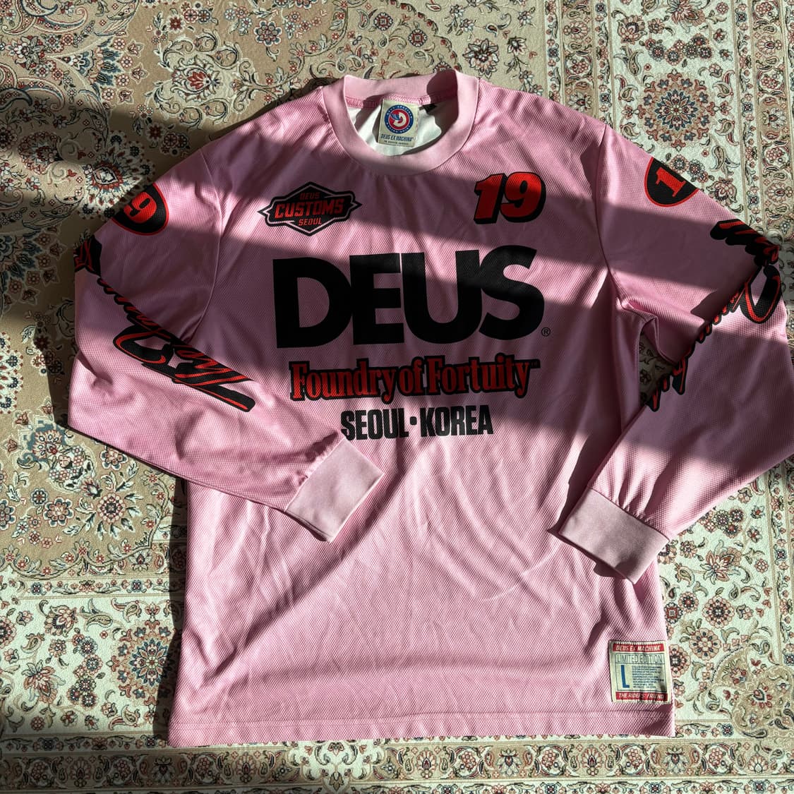 데우스 엑스 마키나 핑크 롱슬리브 티셔츠 XL 상품이미지2