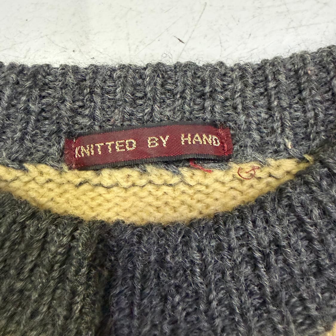 KNITTED BY HAND 핸드메이드 천연 모 니트 상품이미지3
