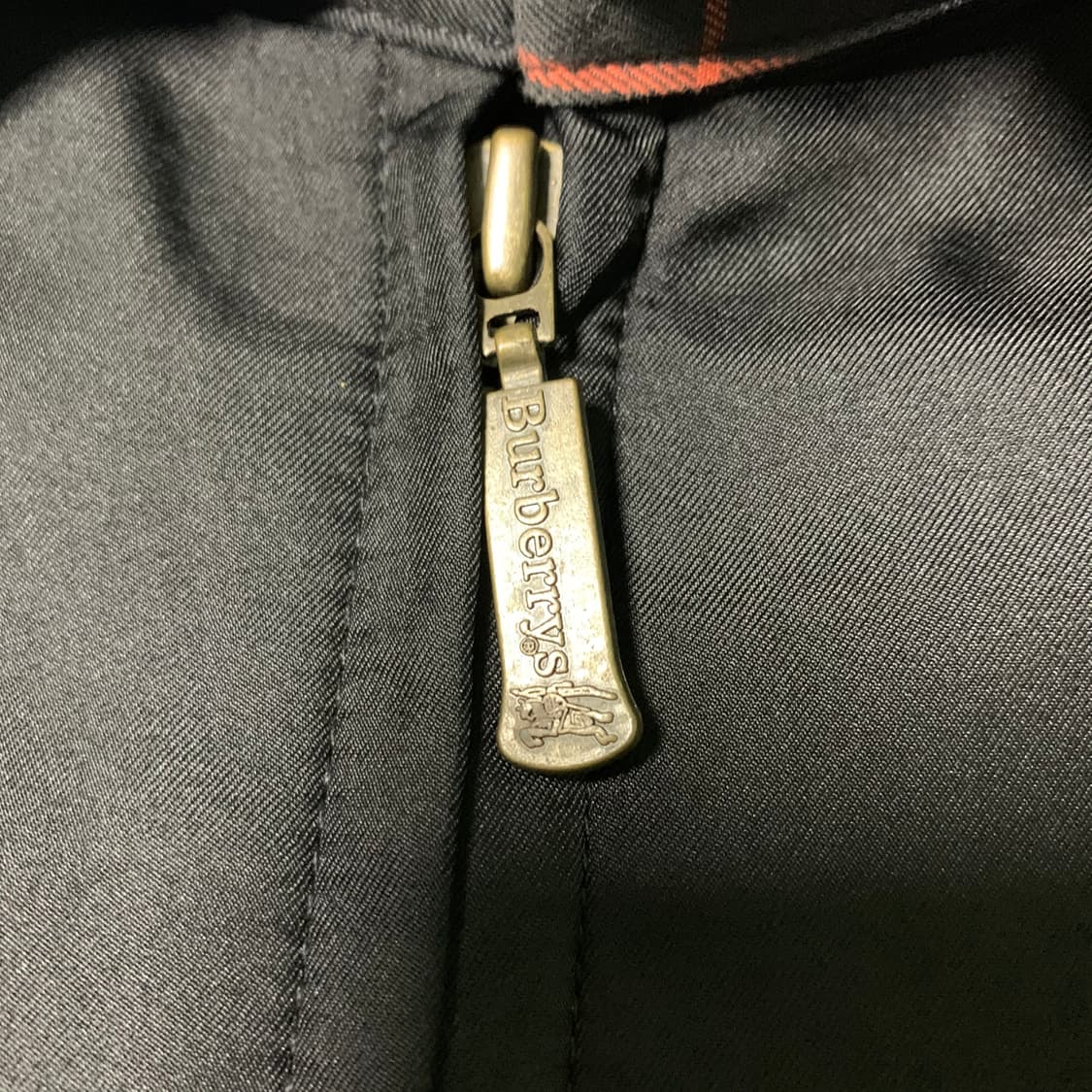 버버리 신형 블랙 블루종자켓(정품) 상품이미지7