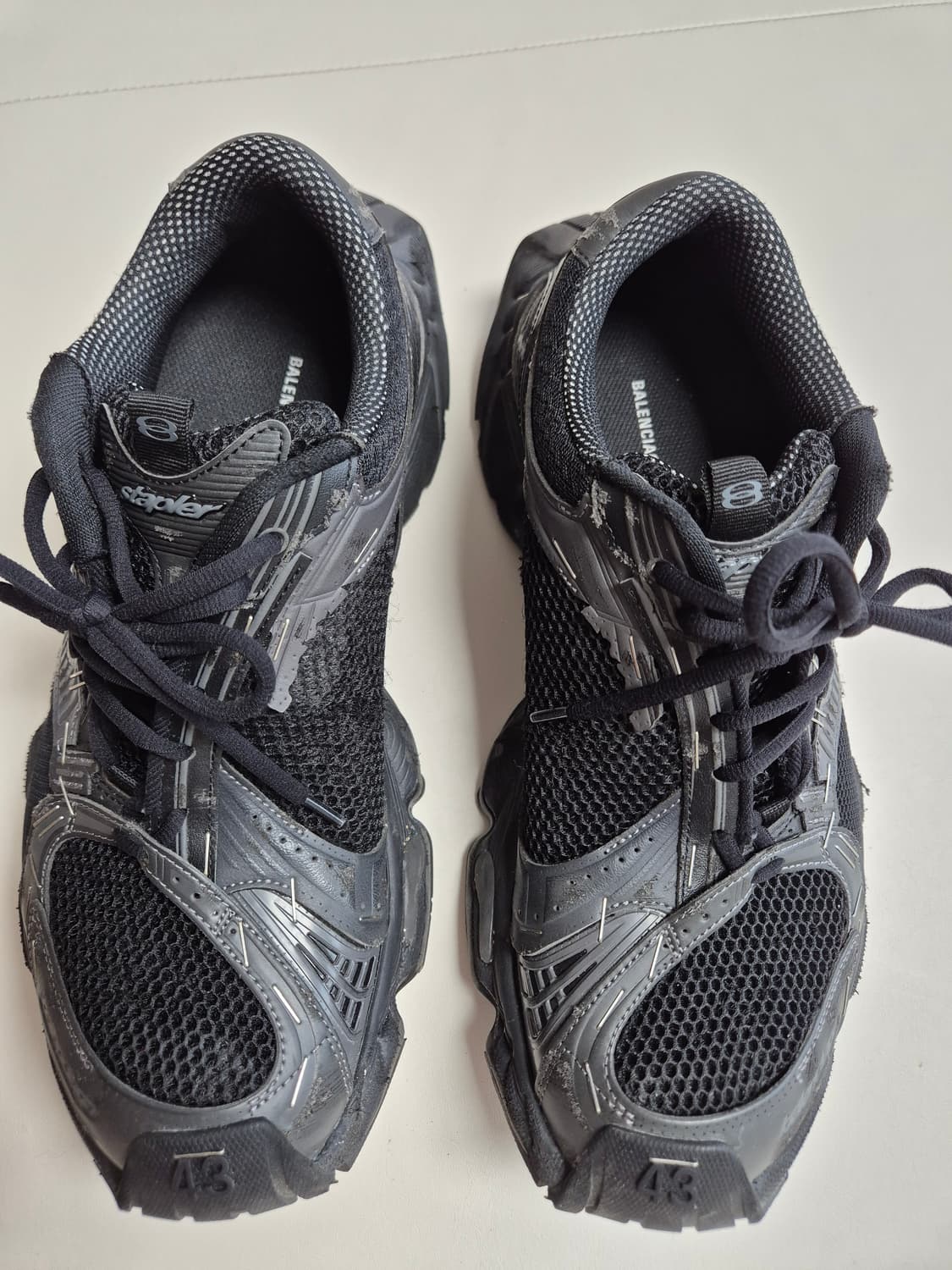 발렌시아가 스테이플러 43사이즈 상품이미지1