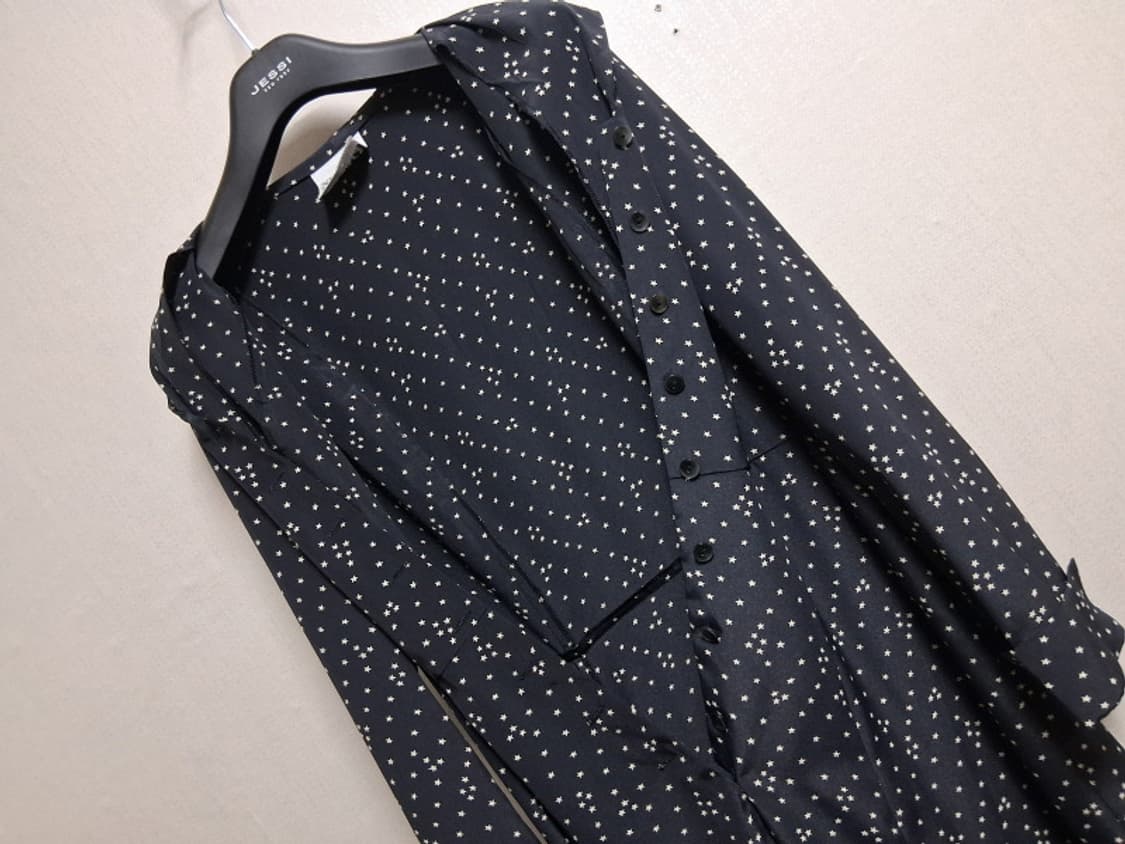 NORMA KAMALI 노마 카말리 별패턴 폴리롱원피스 찰랑찰랑매끄러운 상품이미지4