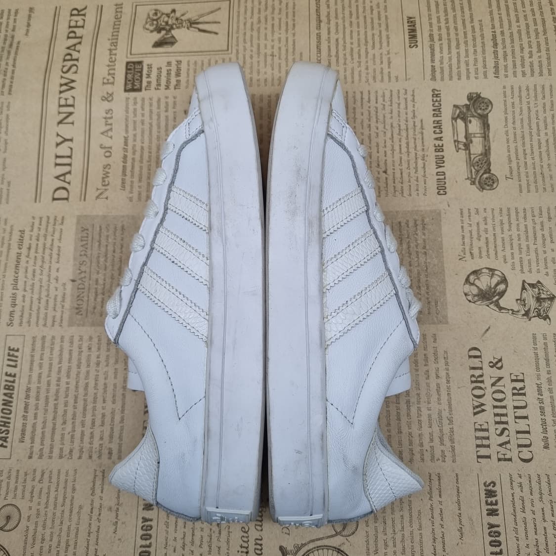 아디다스 코트밴티지 여성스니커즈 225 상품이미지5