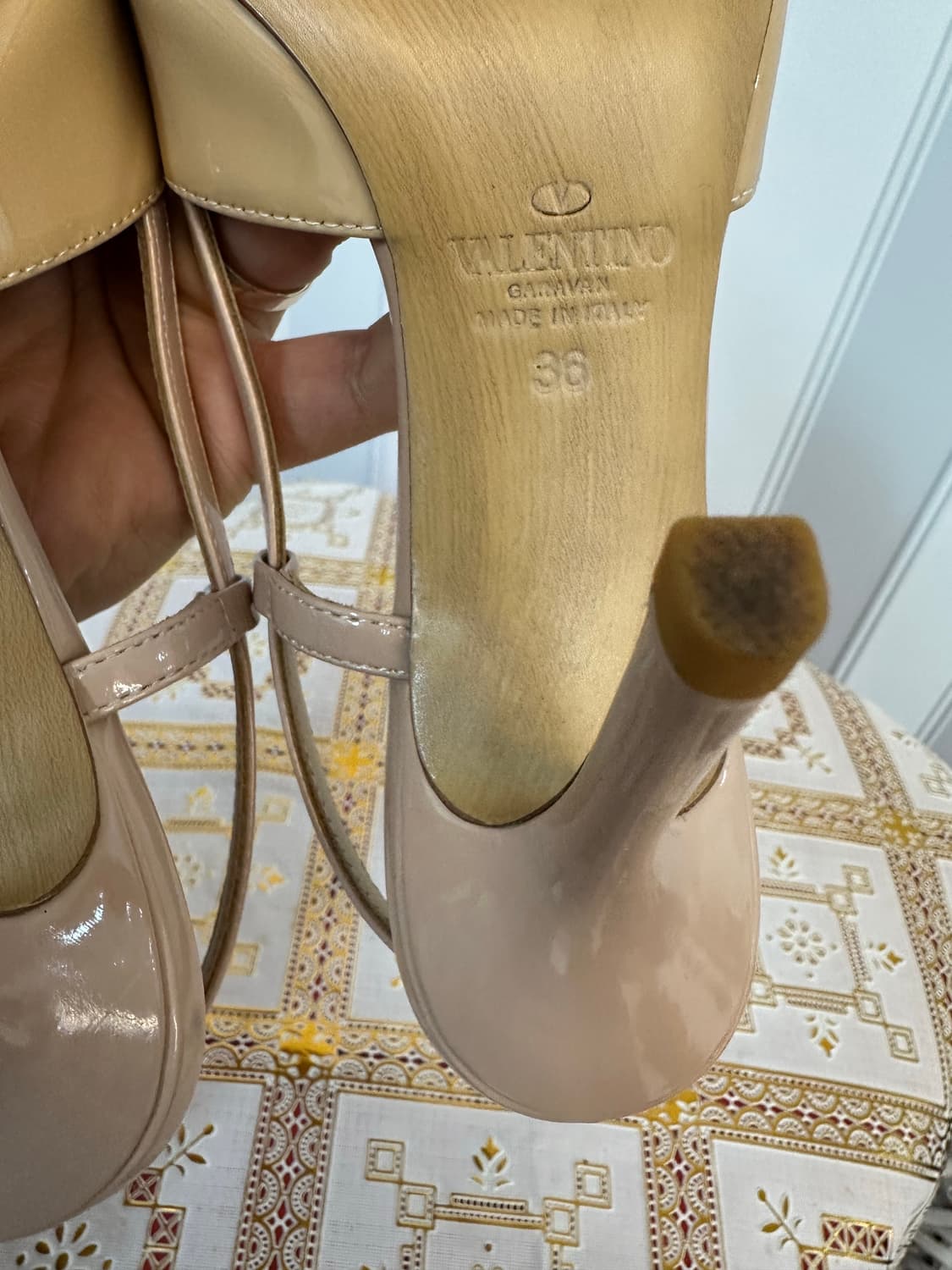 발렌티노 슬링백 힐 상품이미지2