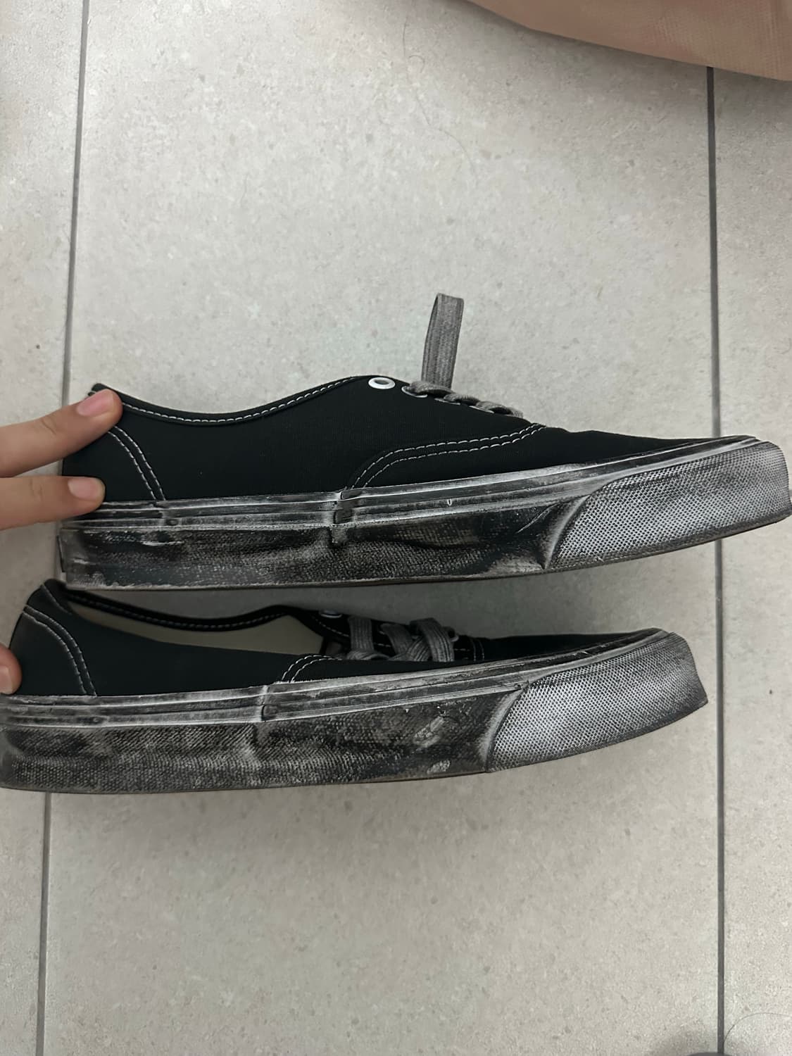 반스 볼트 어센틱 블랙 스트레스드 265 상품이미지2