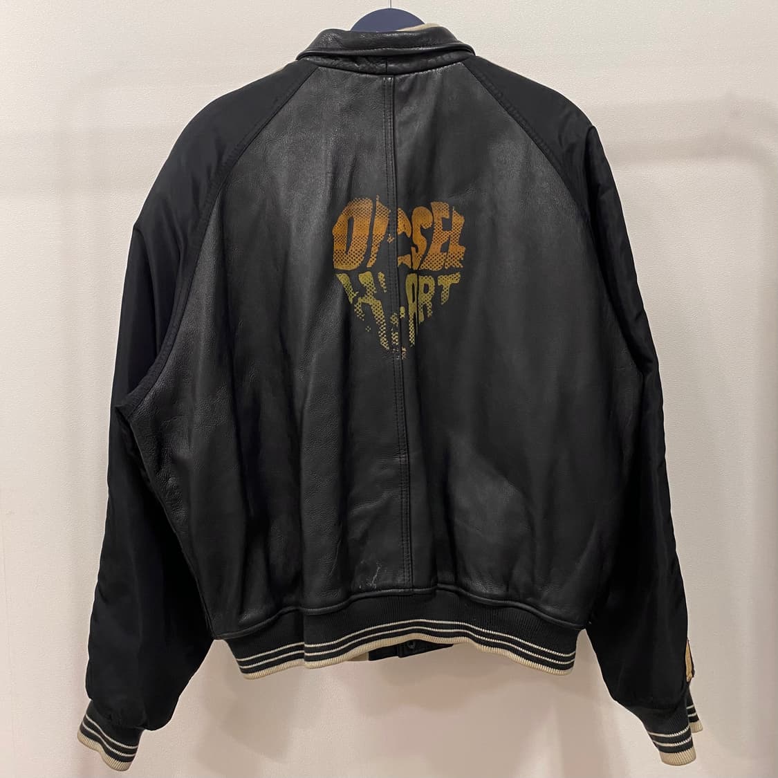 디젤 90s 카우레더 소가죽 암웜업 레이싱 봄버 바시티 자켓 상품이미지2