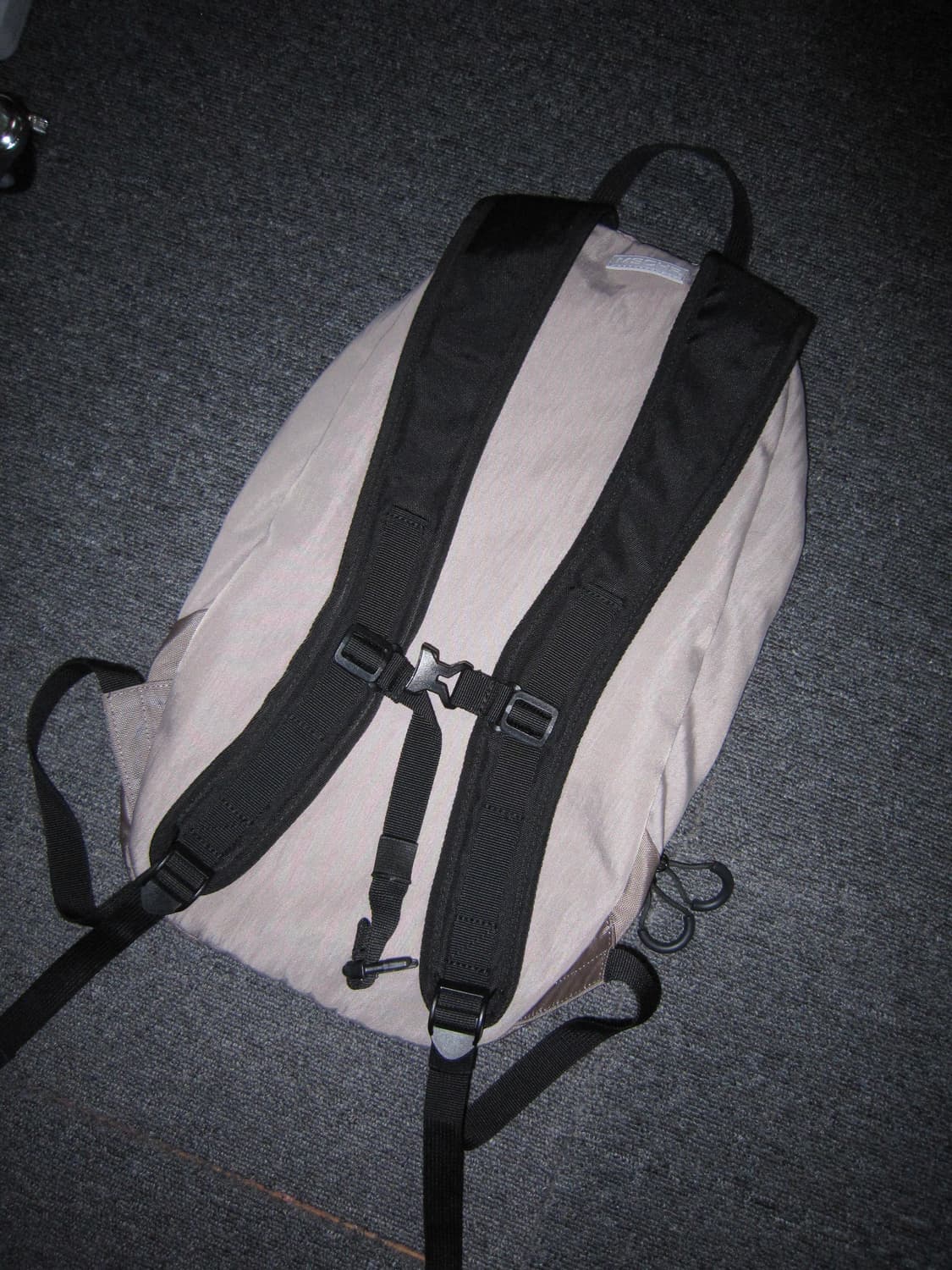 미스치프 롬버스 백팩 핑크그레이 상품이미지4