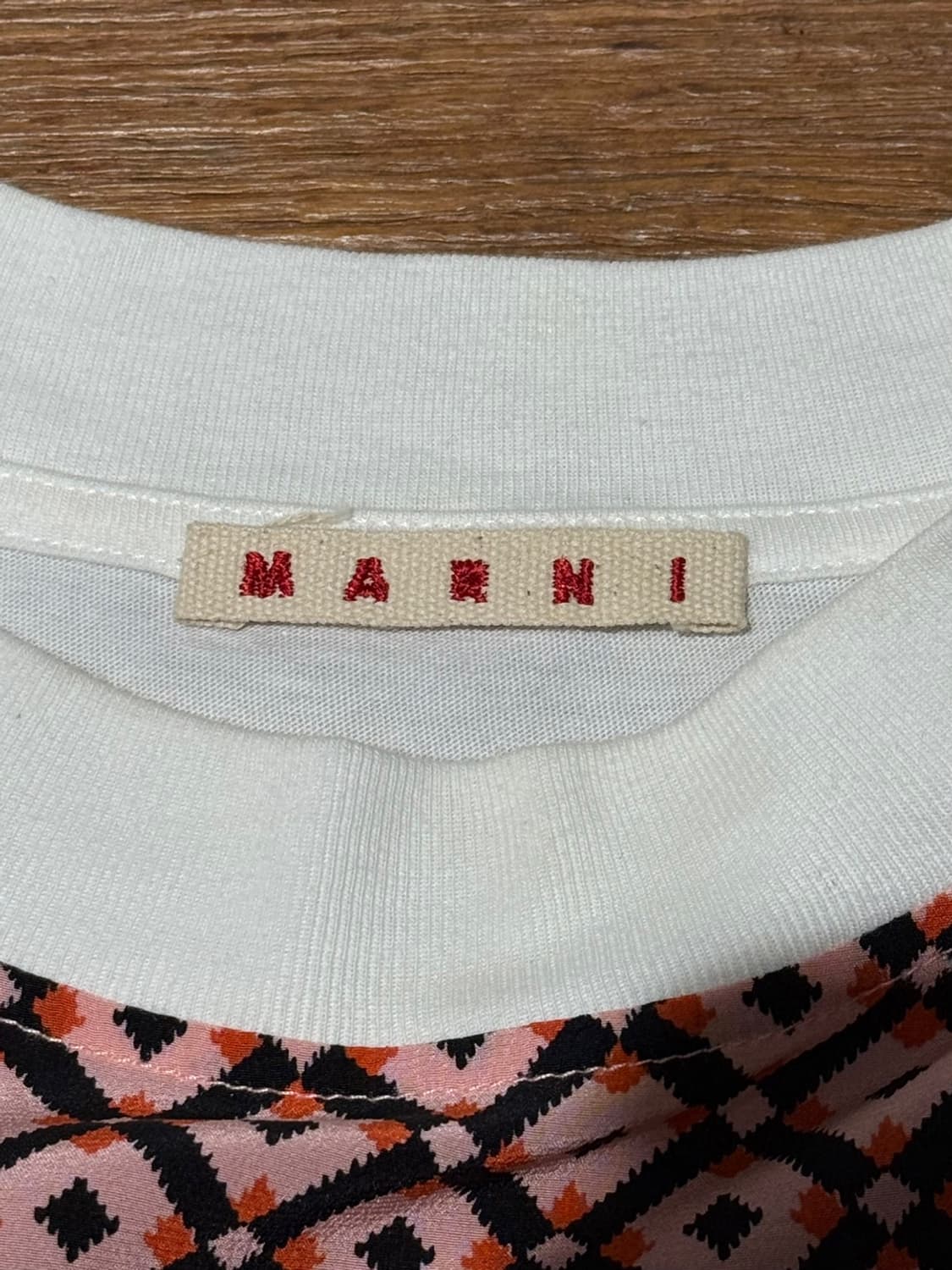 마르니 화이트 패턴 실크 코튼 혼방 티셔츠 상품이미지7