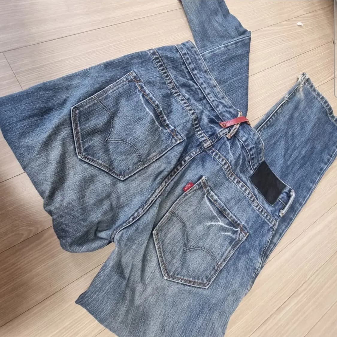 리바이스 레드룹 데님바지(31-32) 상품이미지4