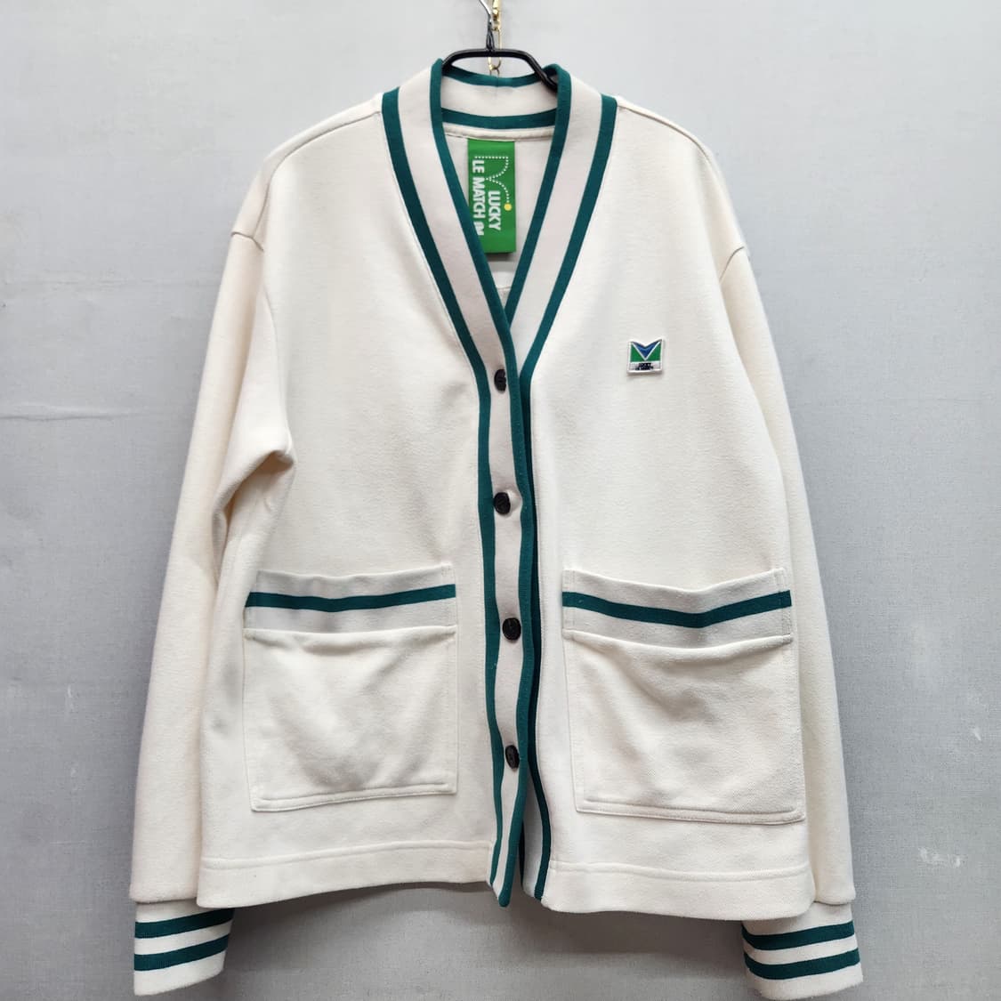 럭키마르쉐 로고 가디건 free(L) 남여공용 상품이미지1