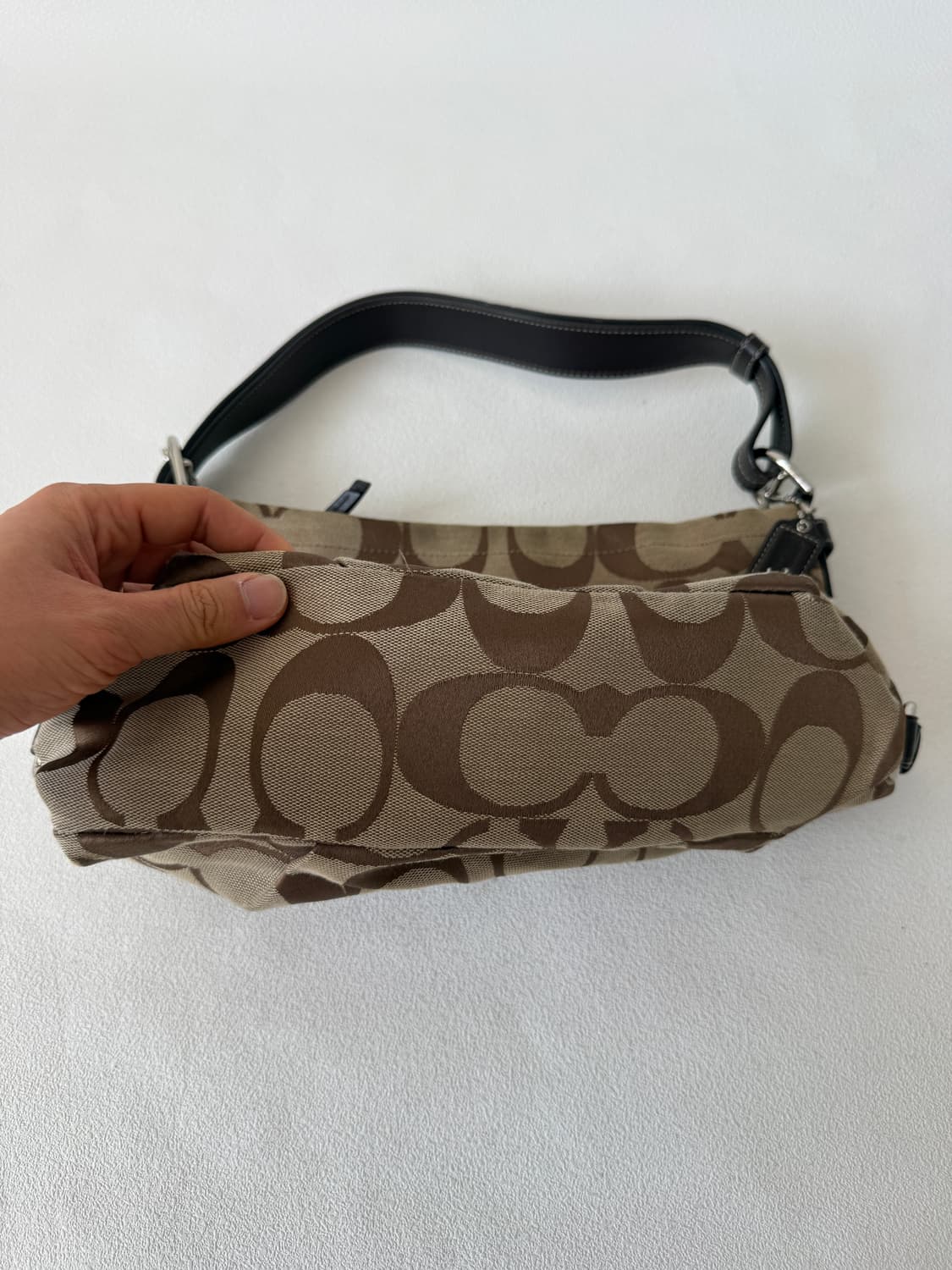 코치(Coach) 모노그램 크로스백(숄더 변형 가능) 상품이미지9