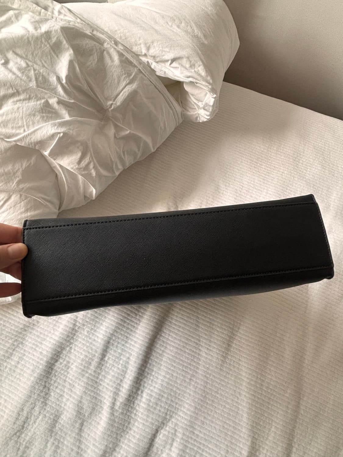 헤지스 런던 블랙 토트백 숄더백 / 사피아노 패턴 프라다st 상품이미지8