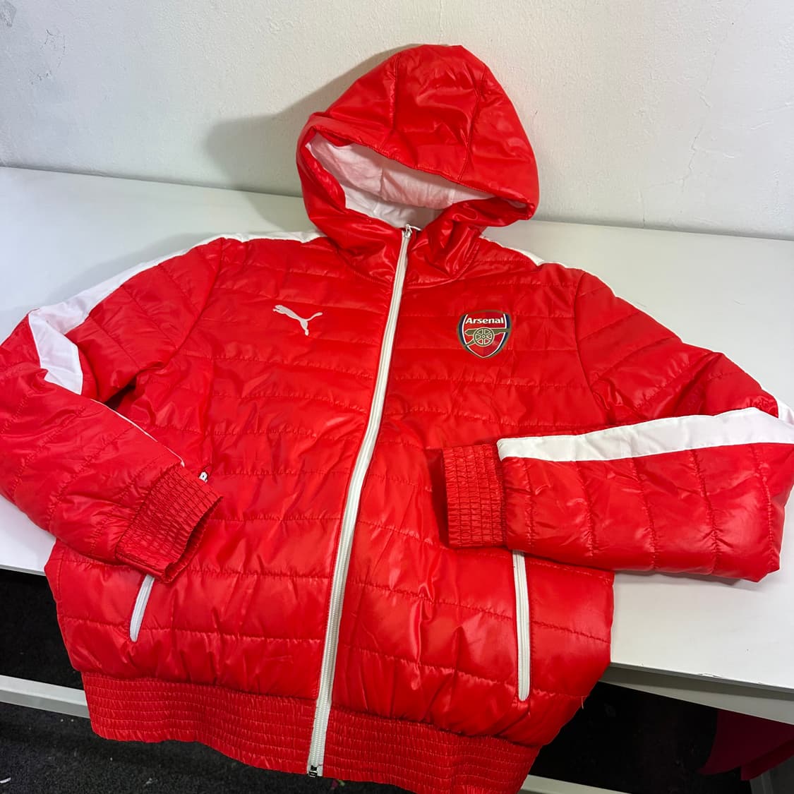 S 95 푸마 코랄 아스날 경량패딩 상품이미지2