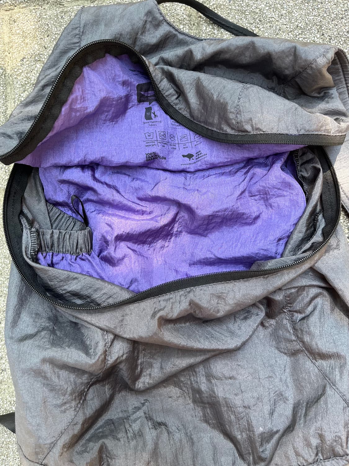 티켓투더문 백팩 그레이 25L 상품이미지6