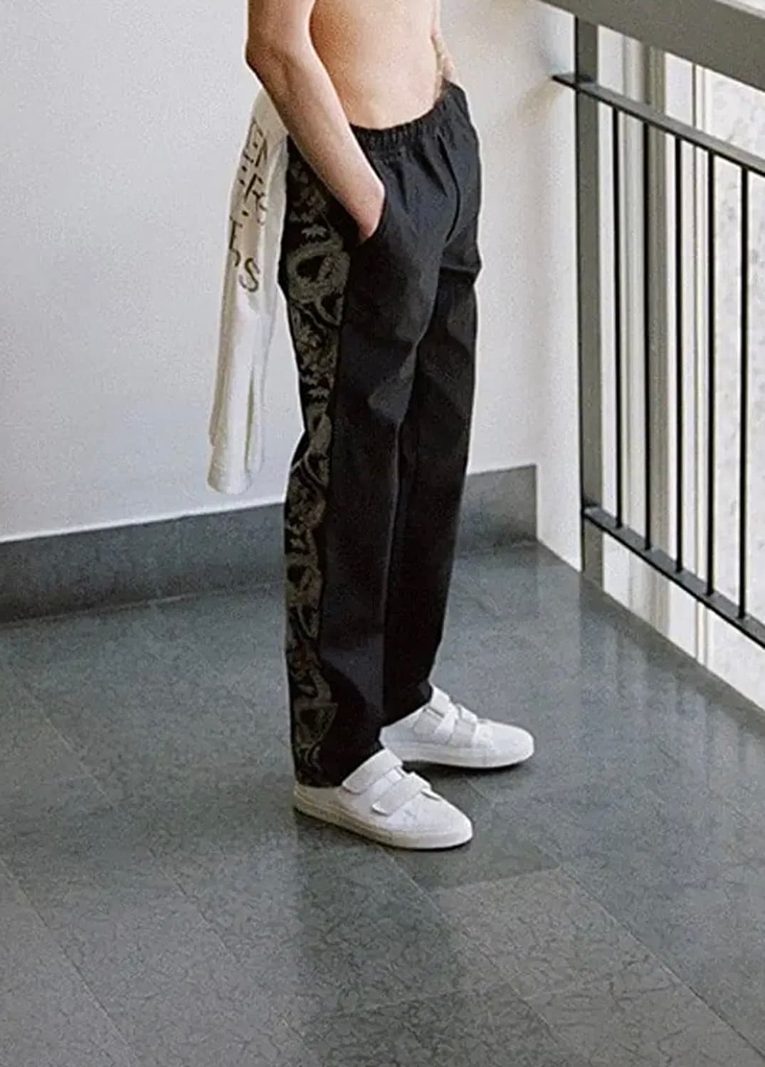 아워레가시 15fw 스트랩슈즈 스웨이드 상품이미지1