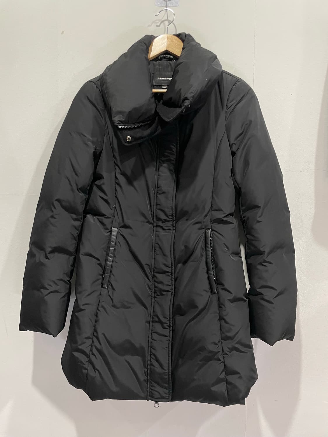 Mackage 여성 패딩 M/M 블랙 정품 상품이미지1