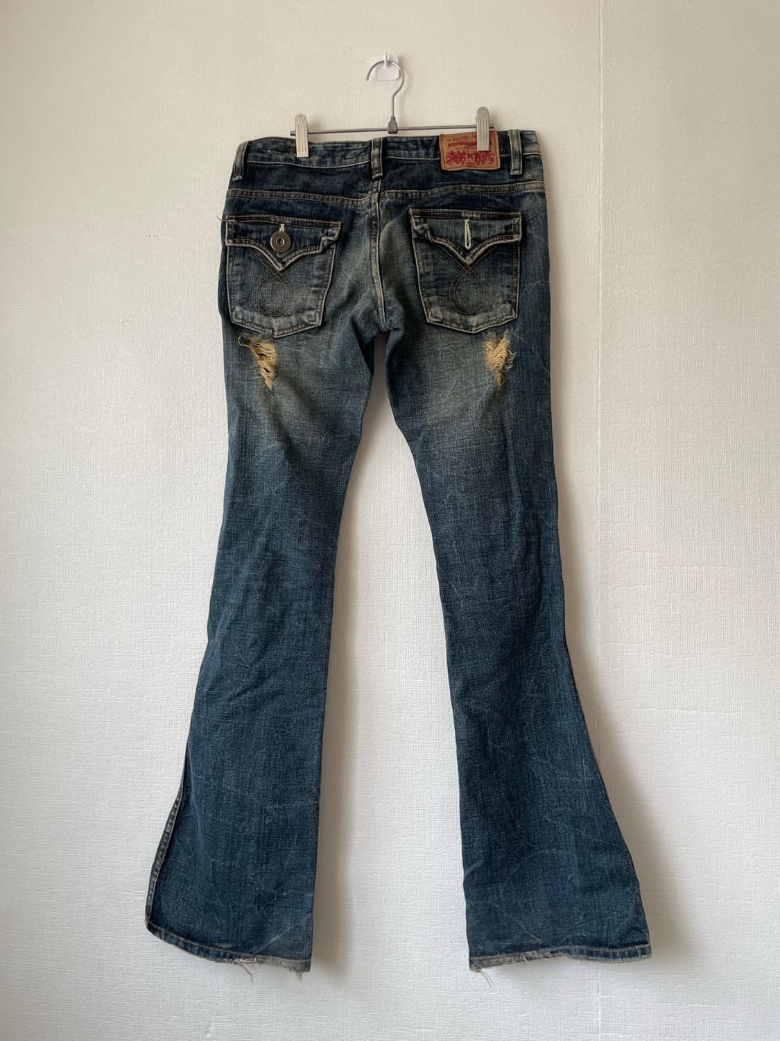 ripped low-rise jeans 상품이미지3