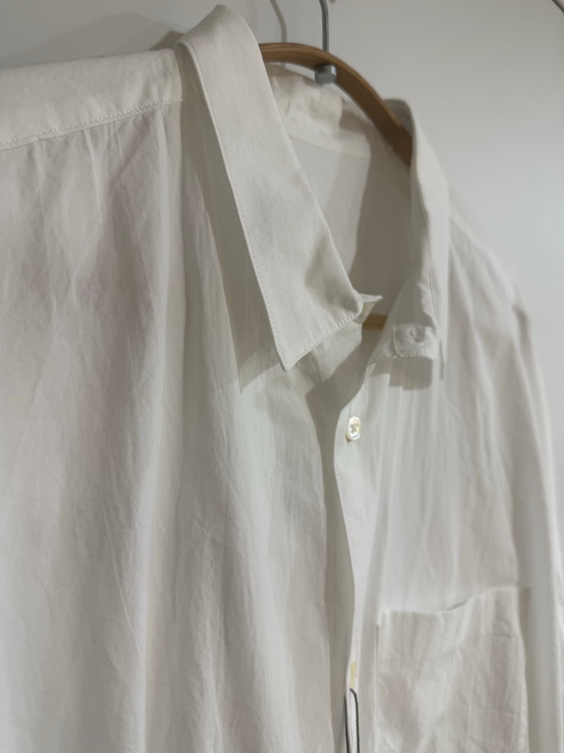 [M] 굿네이버스셔츠 화이트 셔츠 상품이미지3