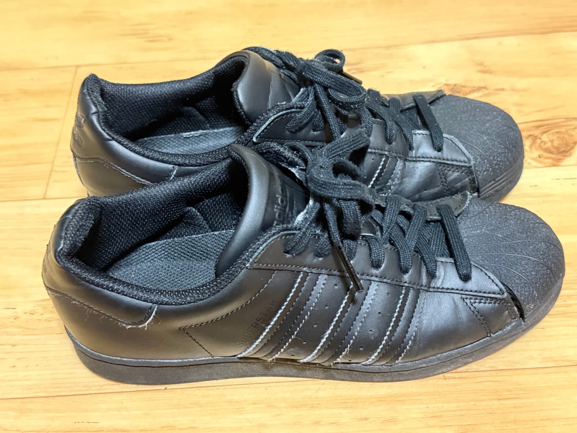 아디다스 슈퍼스타 트리플블랙 260 사이즈 판매합니다 상품이미지1