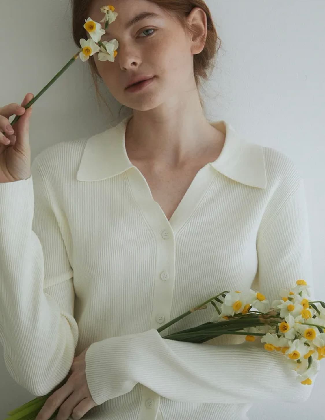 바닐라니트 브이넥 가디건 니트 아이보리 상품이미지1