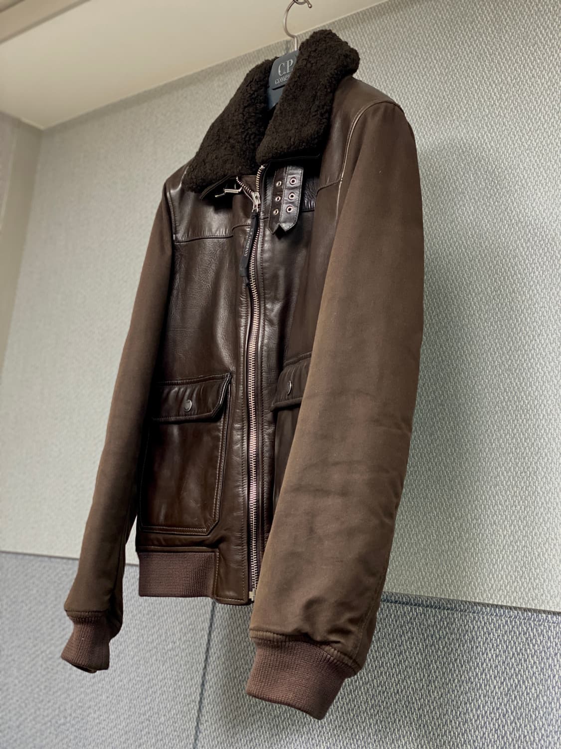  시피컴퍼니 가죽 항공 점퍼(안감 패딩) 105 사이즈 상품이미지2