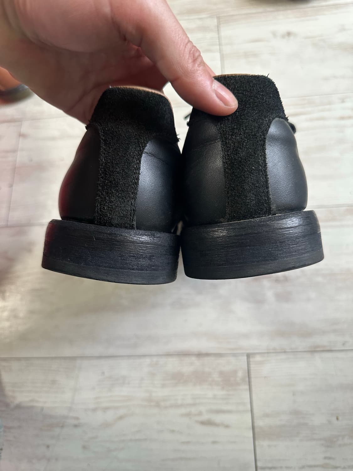 로스트가든 스웨이드 블랙 스니커즈 265 상품이미지6