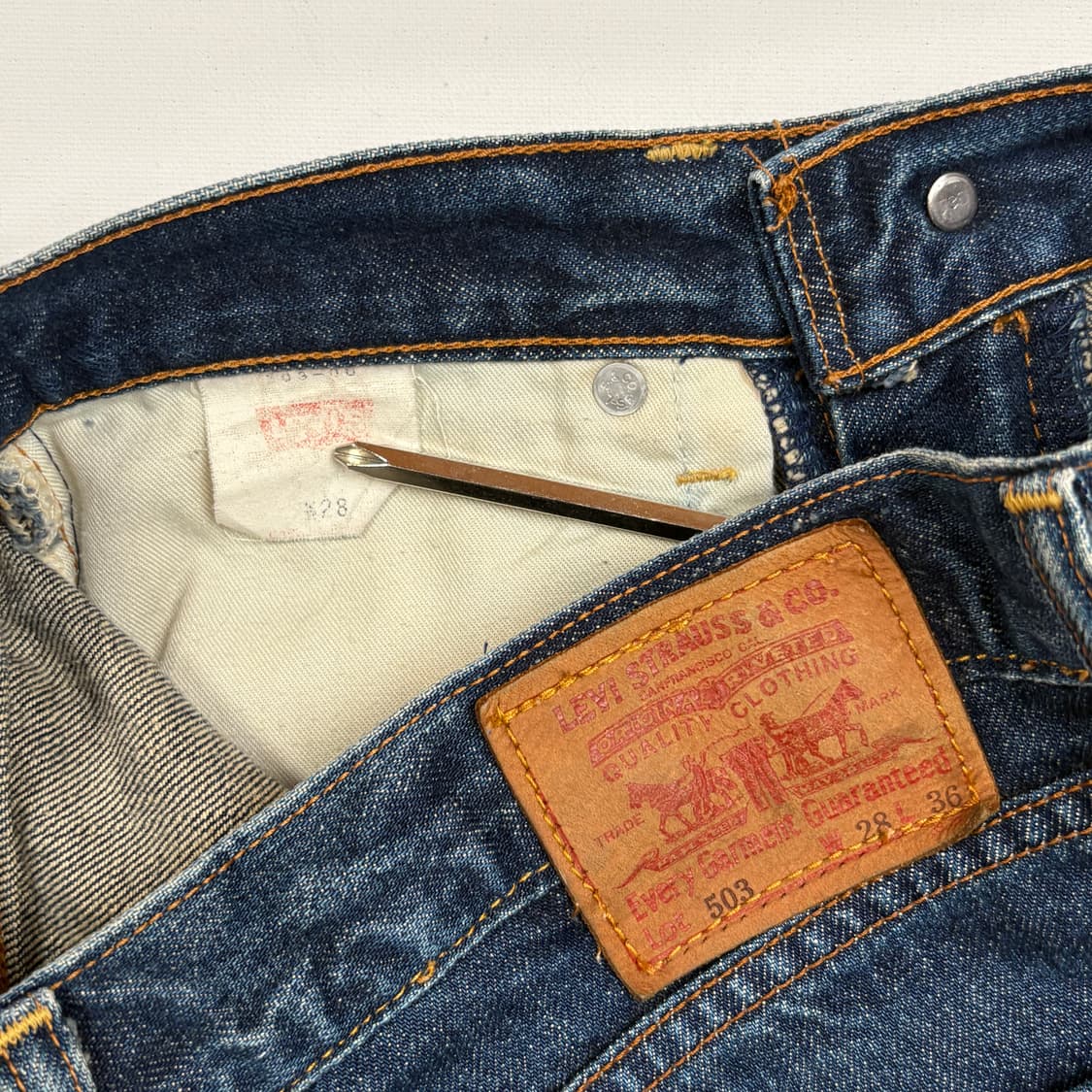 [28] 90s Levi’s 503 denim skirt  상품이미지8