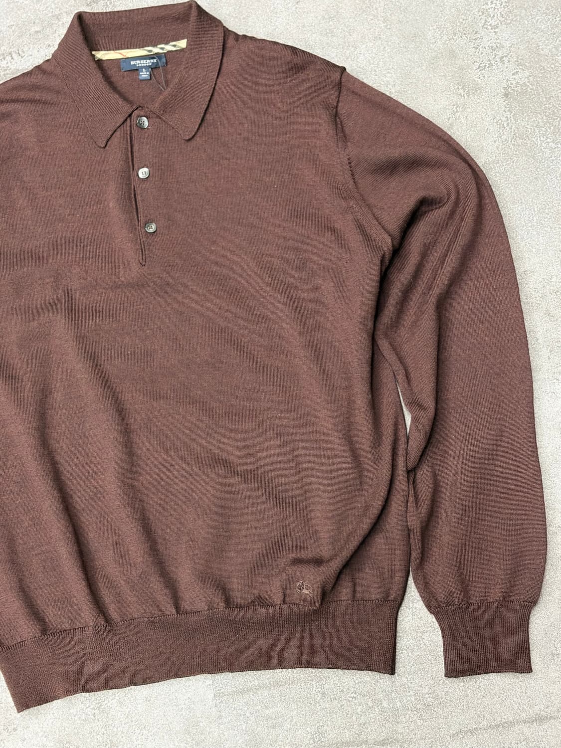 버버리 기마로고 브라운 긴팔 카라 니트 상품이미지3