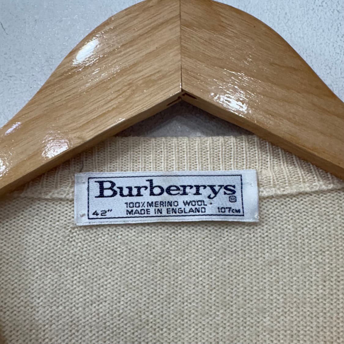 버버리 금장 라운드넥 니트 가디건 상품이미지3