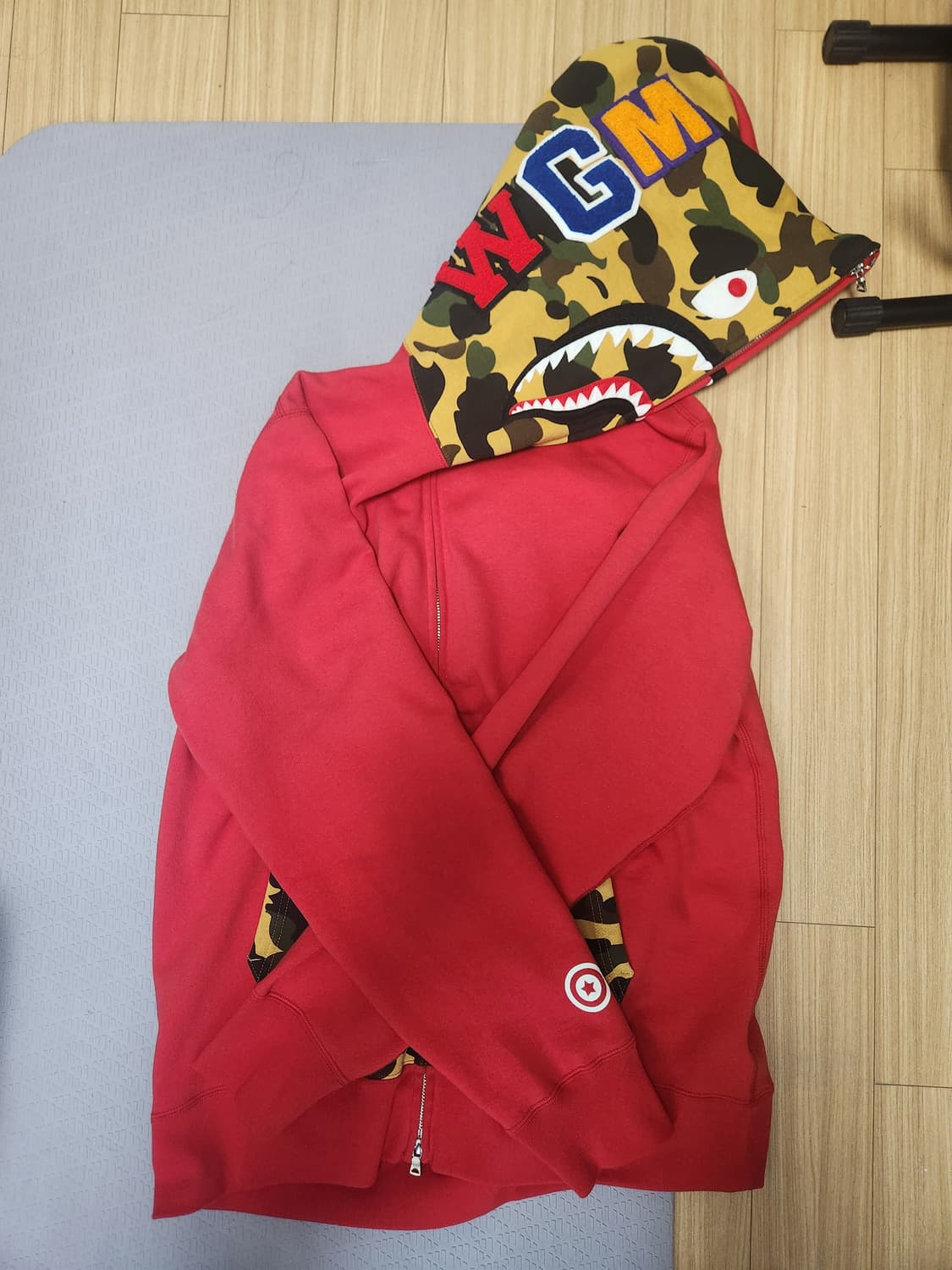 베이프 샤크 후드집업 레드 XL 상품이미지2