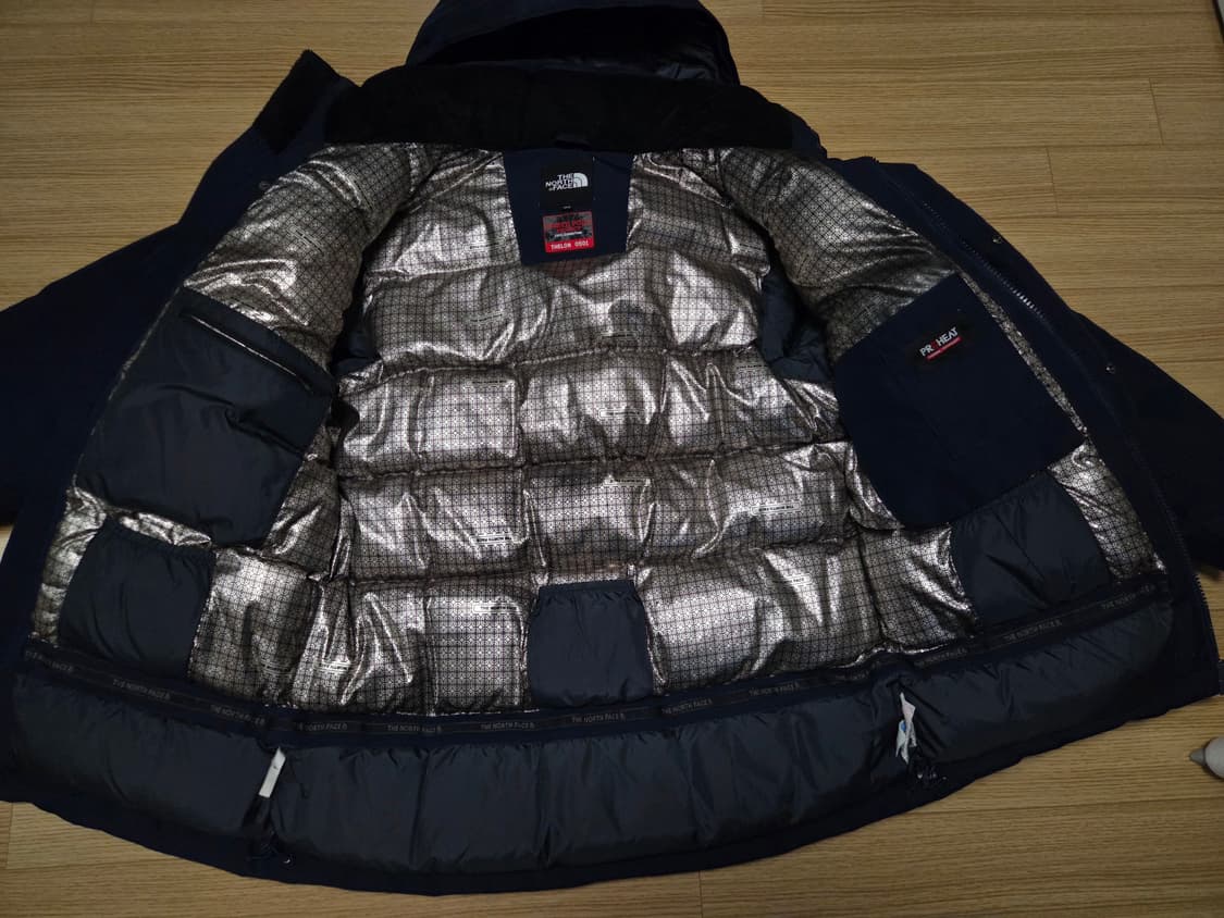 노스페이스 델론 고어텍스  구스 다운 패딩 상품이미지2