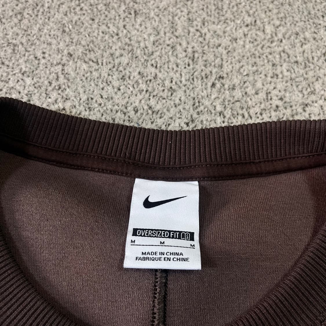 나이키 코트 헤리티지 우먼 맨투맨 상품이미지4