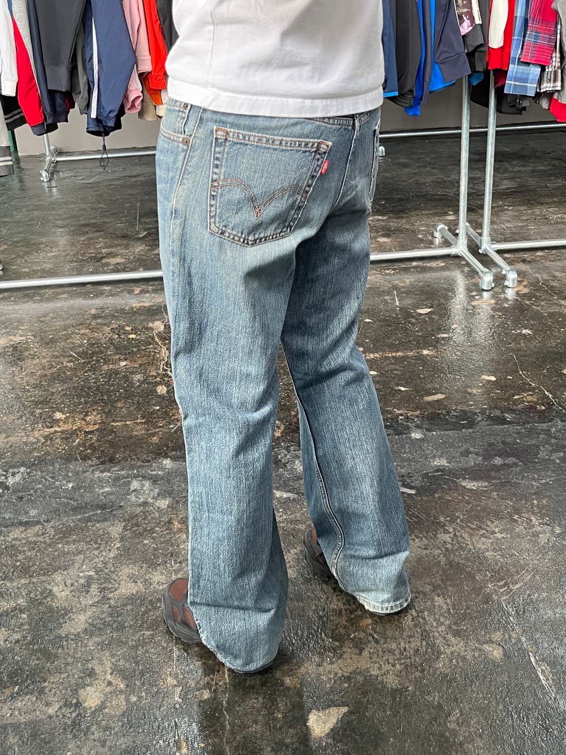 Levi's 567 루즈 부츠컷 데님 팬츠 상품이미지3