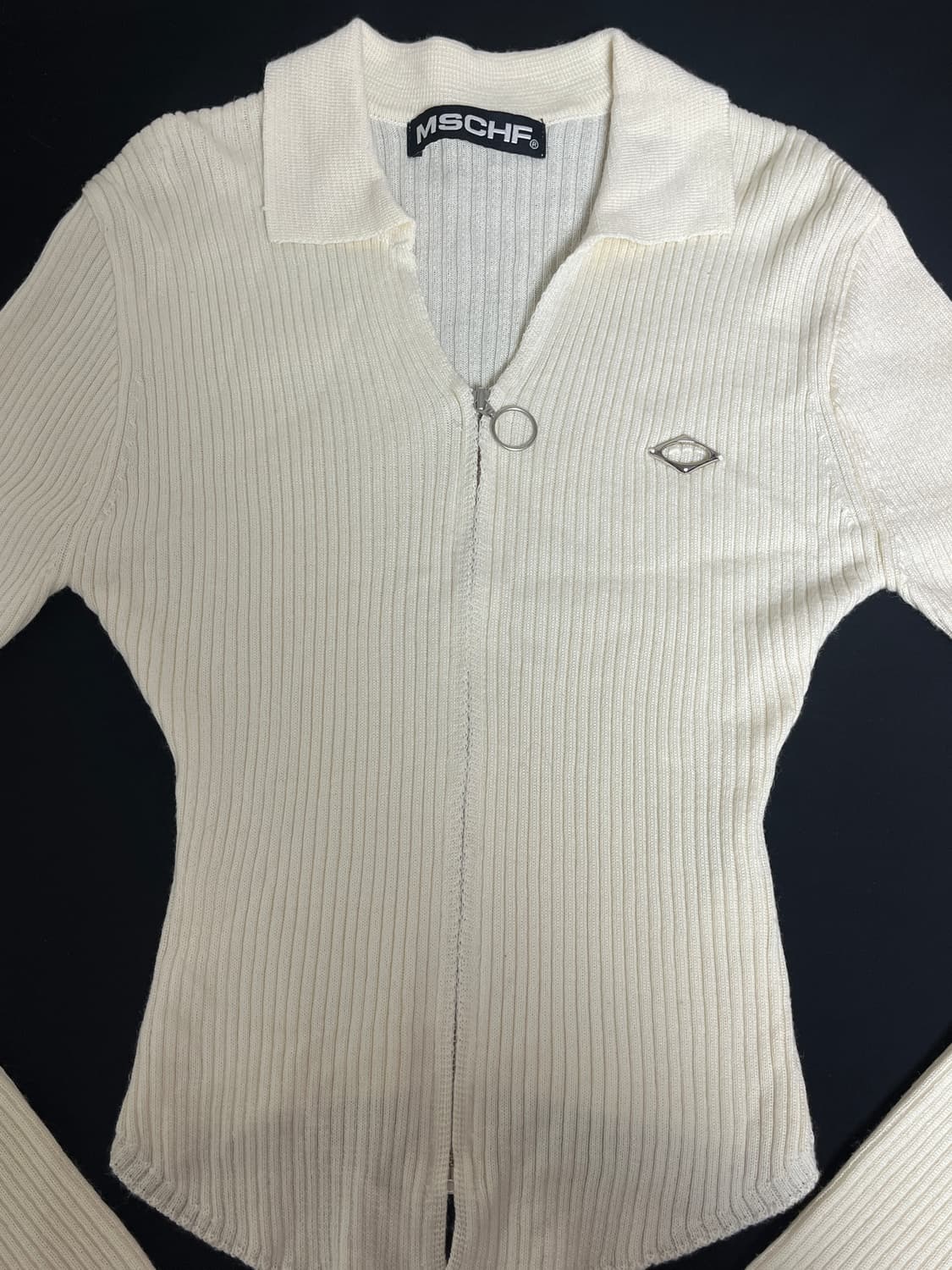 미스치프 롱슬리브 니트 상품이미지4