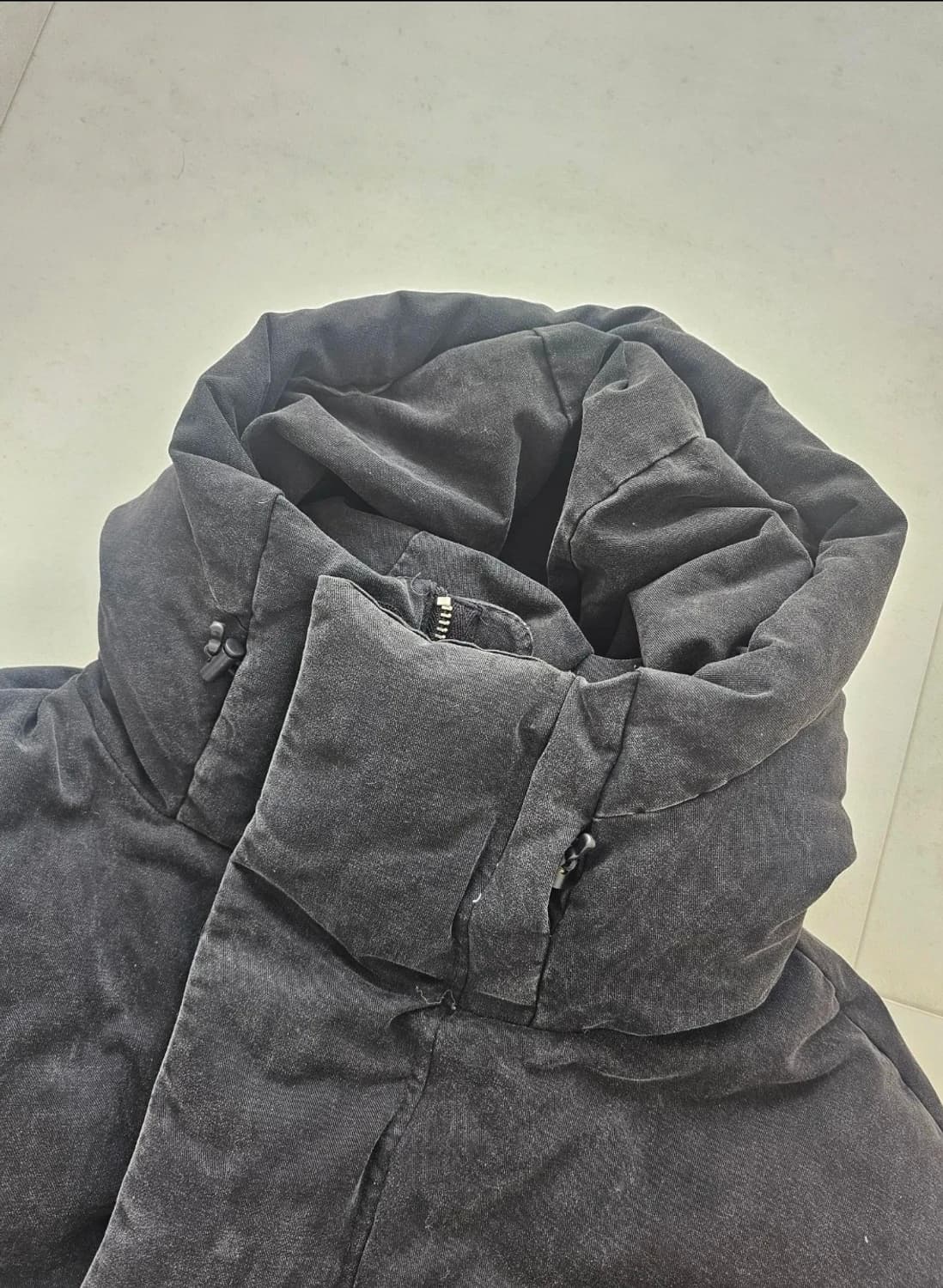 엔타이어스튜디오 패딩(정품, 새제품컨디션, 사이즈 : S) 상품이미지3