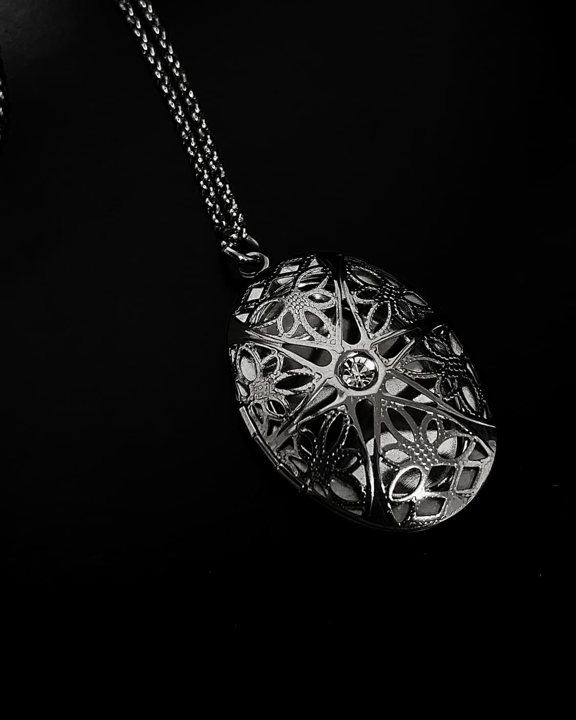 Silent Vault Necklace 상품이미지1