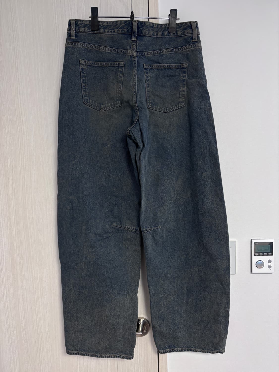 29 자라 ZARA 워싱 벨벳 데님 팬츠 상품이미지2