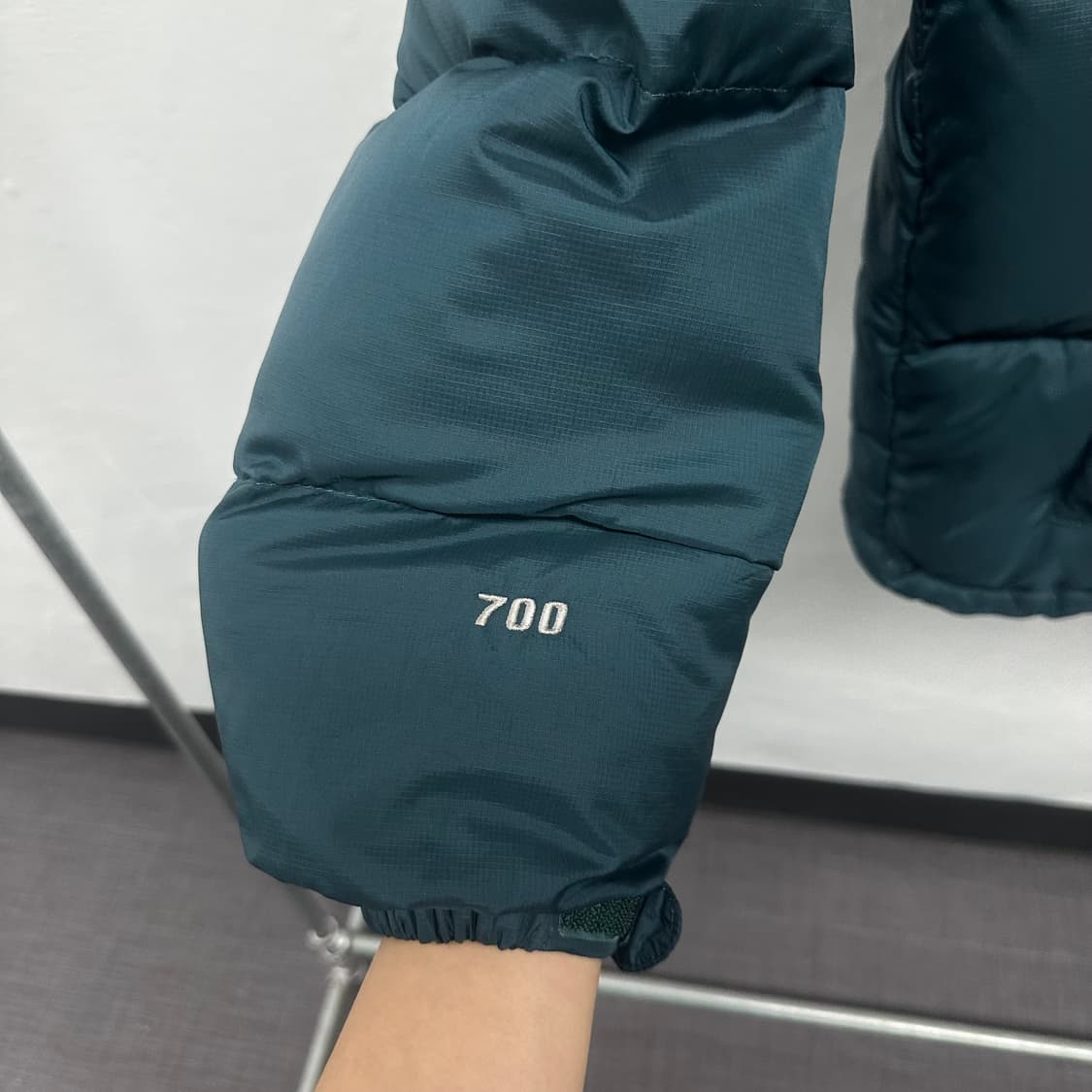 노스페이스 눕시 700 청록 패딩 상품이미지3