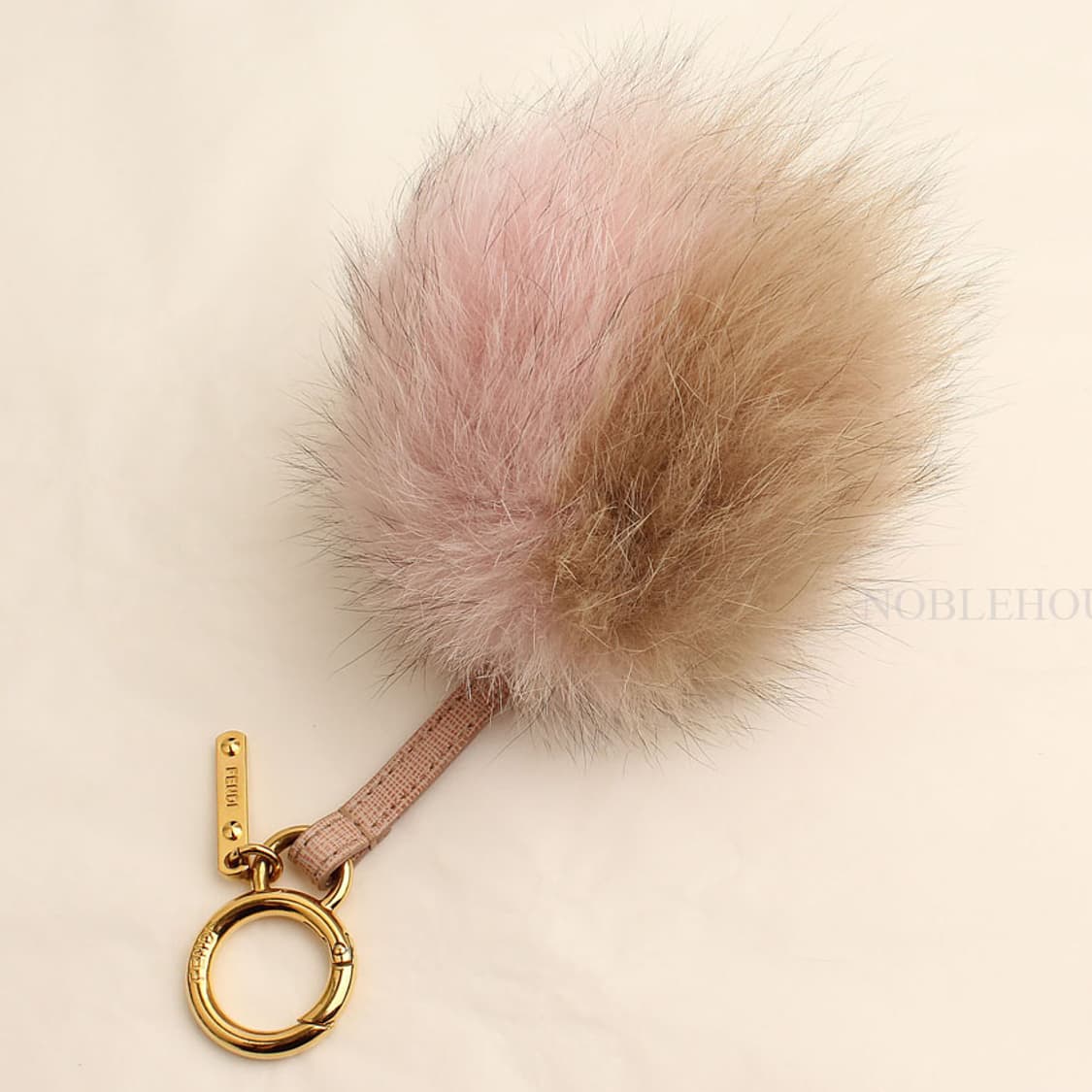 펜디 베이지&핑크 투톤 폼폼 백참겸 키링 상품이미지2