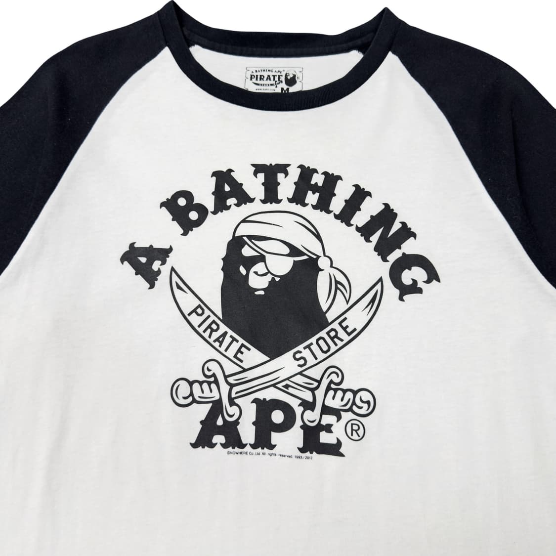 (M) 베이프 파이레츠 스토어 한정 레글런 티셔츠 화이트 상품이미지2