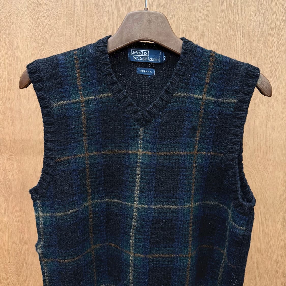 폴로 랄프 로렌 브이넥 베스트 체크 패턴 디테일 레귤러핏 다크 그린 상품이미지4