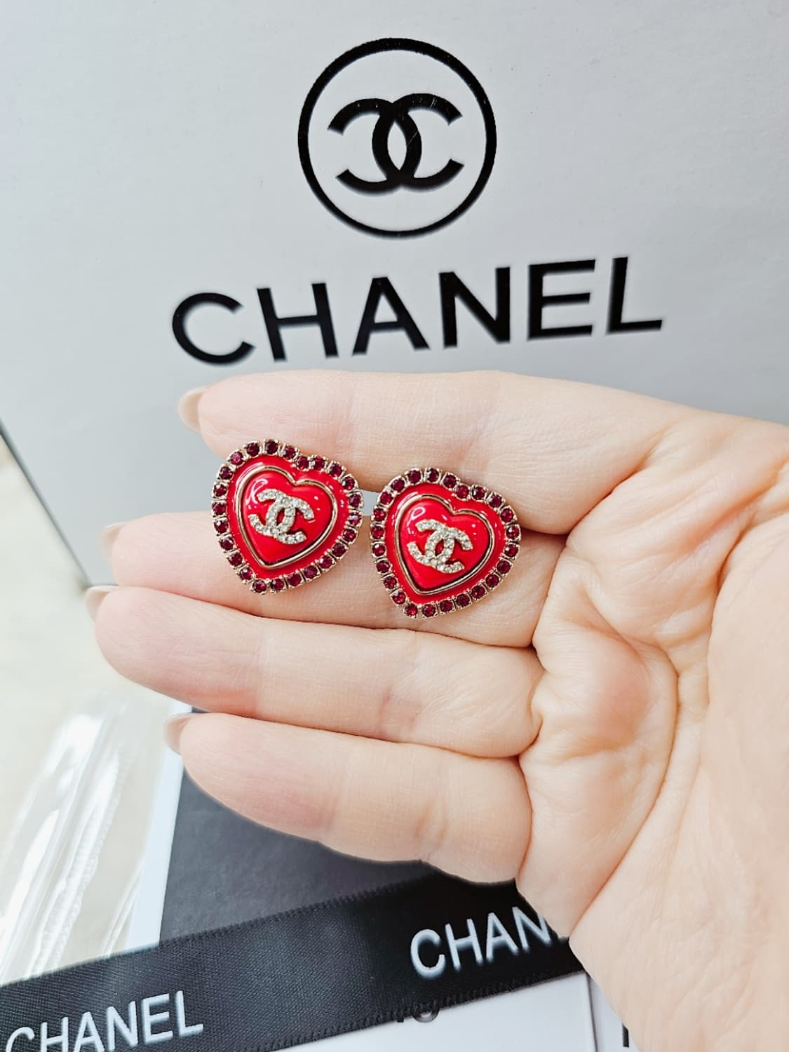 빈티지 샤넬 레드 하트 이어링 상품이미지6