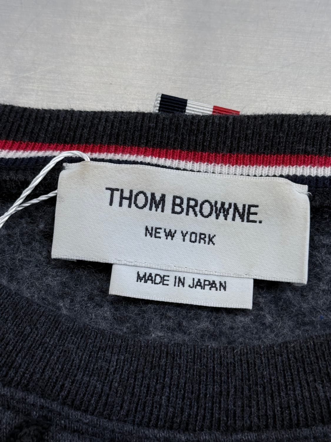 톰브라운 터틀 & 웨일 자수 스웨트셔츠 상품이미지3