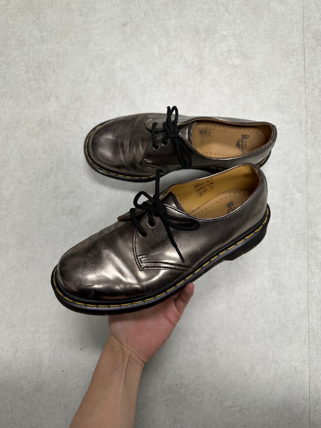 닥터마틴 13060 실버 상품이미지2