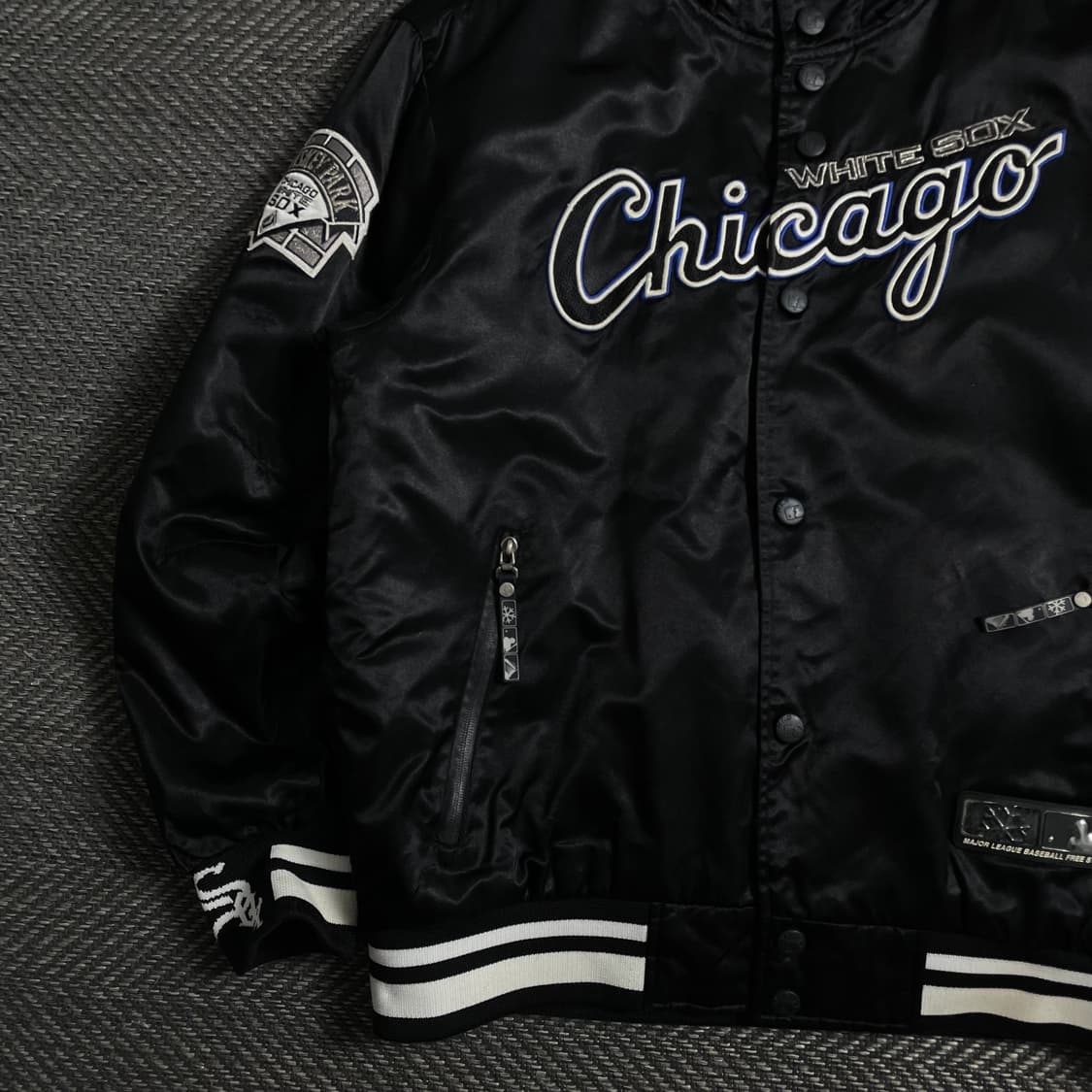00s MLB 올드스쿨 화이트 삭스 빅로고 사틴 바시티 자켓y 5052 상품이미지4